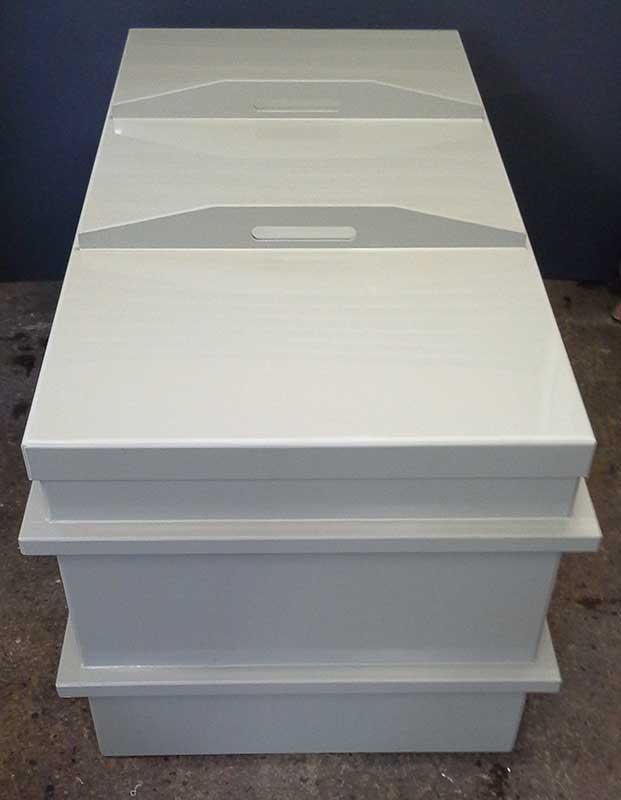 Polypropylene rectangular holding tank with lid