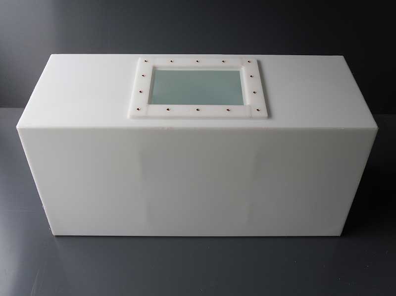 Polypropylene baffled tank for water transportation
